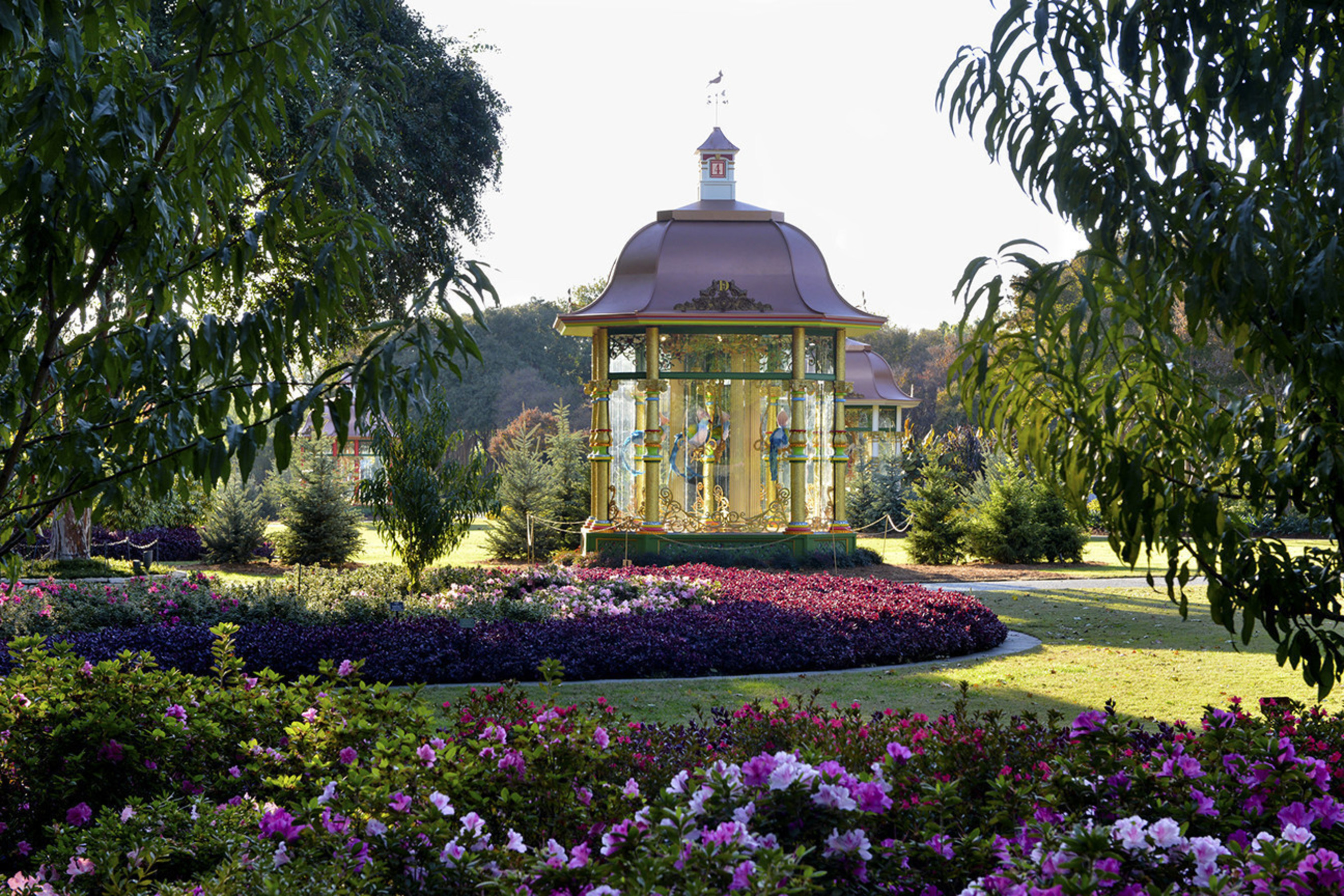 The 12 Days of Christmas exhibition at the Dallas Arboretum and Botanical Garden is the most enchanting holiday exhibit in Southwest in the daytime and nighttime. New this year is half a million lights to illuminate the garden and the 25-foot-tall Victorian style gazebos. (PRNewsFoto/Dallas Arboretum)